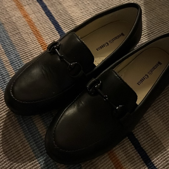 BOUTACCELLI CLASSICS boys black loafers size 31 euro worn once - Picture 2 of 6